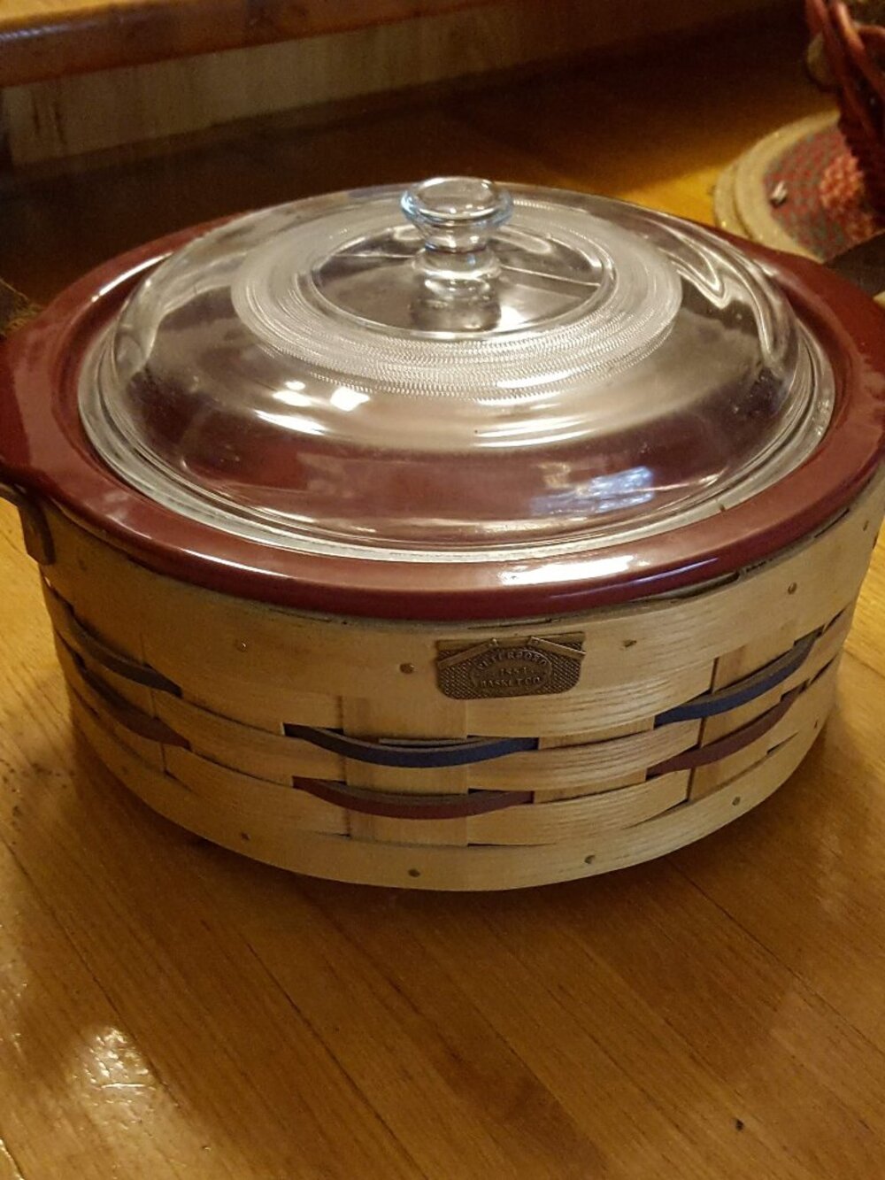 Peterboro Spinning Lazy Susan Basket wiht Casserole Dish & Lid
